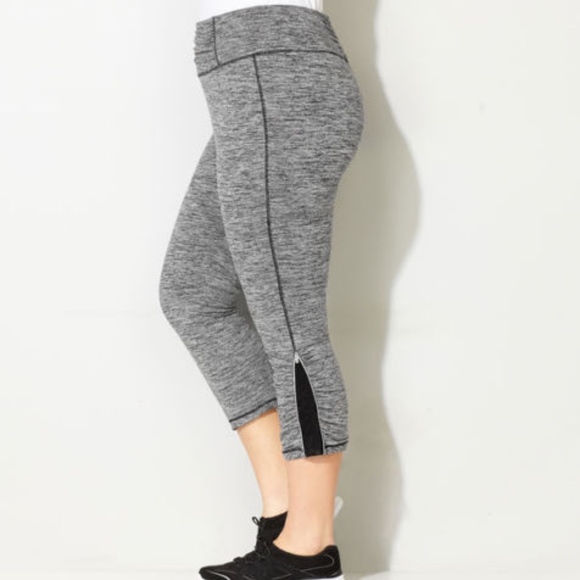 NWT $58 TANGARINE Women S Zipper CAPRI ACTIVEWEAR Cropped Tights Legging in Grey - Picture 2 of 7